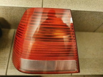 Lampa tylna lewa volkswagen bora 