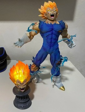 Figurka VEGETA Dragon Ball Z 27 cm +Głowa LED