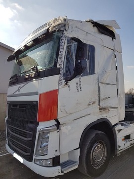 Kabina Volvo FH, FM, FMX. Naprawa Kabin.