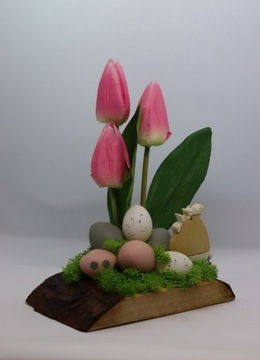 Stroik Wielkanocny Dekoracja Mech tulipan