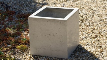 Donice z betonu na zamówienie,każdy wymiar.40x40cm