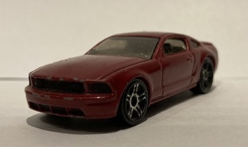 Hot Wheels Ford Mustang GT 2005