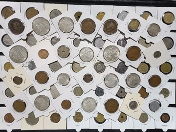 Zestaw monet w kartonikach ciekawy mix