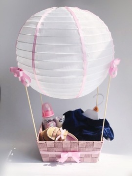 Kosz prezentowy niemowle dziecko balon personaliza