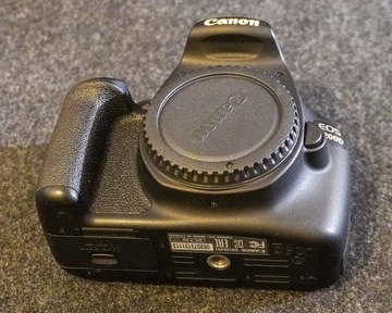 Lustrzanka Canon EOS 1200D korpus + obiektyw