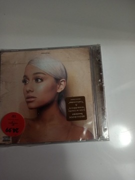 CD  Ariana Grande  Sweetener
