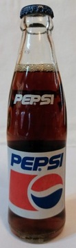 Pepsi z lat 90, w bardzo dobrym stanie + płyty CD 
