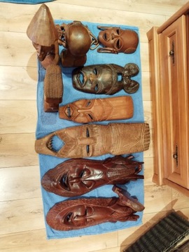 Rzeźby z drewna, maski, talerze 