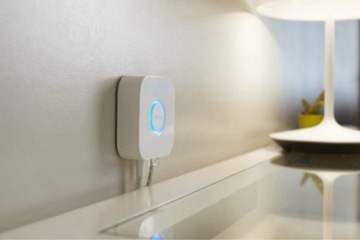 Philips Hue mostek (bridge)