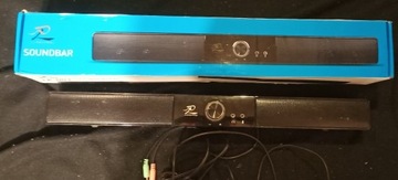 Mały soundbar zasilany USB.