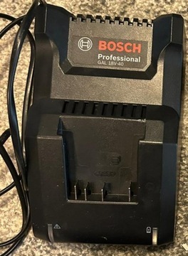 Ładowarka Bosch GAL 18V-40