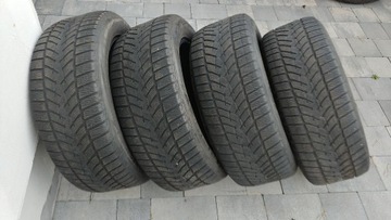 Goodyear Ultra Grip Perf. 235/55R17 '16 - 4 szt