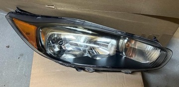 LAMPA PRZEDNIA PRAWA PRZÓD FIESTA MK7 USA LIFT FL