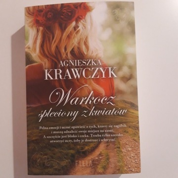 Warkocz pleciony z kwiatów- Agnieszka Krawczyk