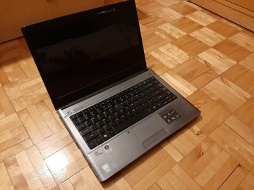 Laptop Acer Aspire 4810T 3GB RAM 250GB  Ultra Thin