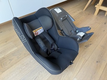 Fotelik BMW Junior Seat 1 + baza Isofix 9-18 kg