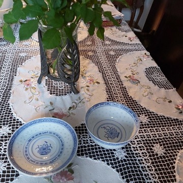 Miseczka i talerzyk-porcelana-Tienshan lata 80-te 