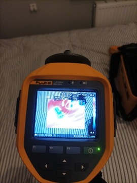 Kamera termowizyjna Fluke Ti300 na podczerwień 