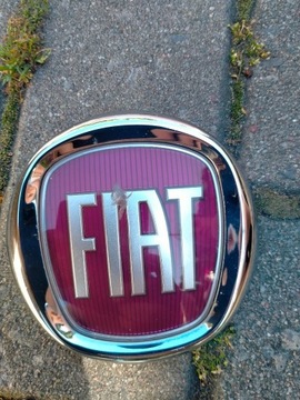 Fiat 500x logo