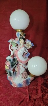 Porcelanowa Lampa figuralna "JAPONKA"