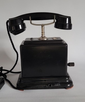 Telefon vintage , metal i bakelit ( ebonit ? )