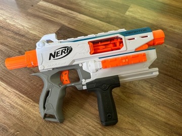 Pistolet NERF N-Strike modulus mediator