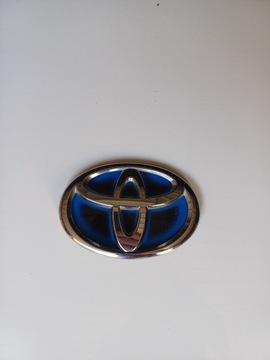 Znaczek emblemat Toyota Yaris hybrid