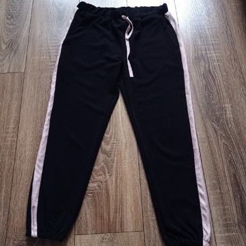 Spodnie damskie czarne L 7/8 /made in Turkey/