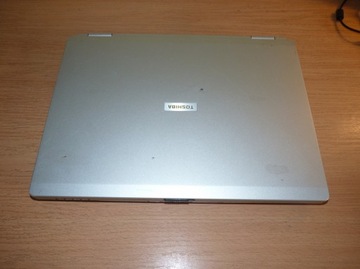 Toshiba Satellite M40 Pentium M 1.7 ghz/1gb
