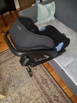 Fotelik samochodowy Recaro Privia black + baza