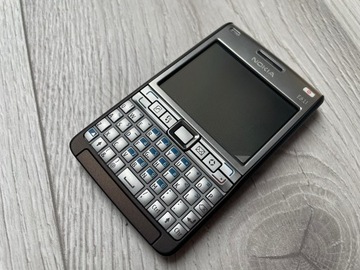 Wyprzedaz Kolekcji Oryginalna Nokia E61i Swap.