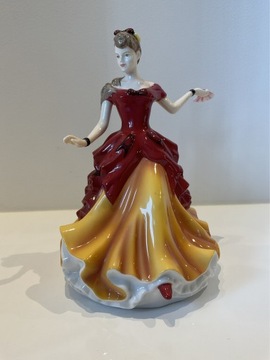 Royal Doulton HN5401 Belle #32