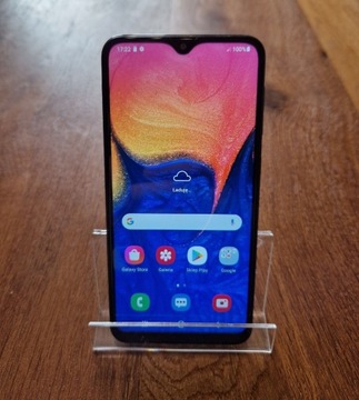 Samsung Galaxy A10 + ładowarka + karta 32GB