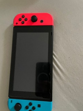 Konsola Nintendo Switch plus dodatki