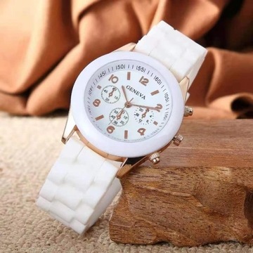 Biały elegancki zegarek damski 