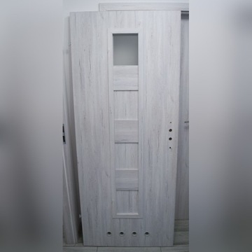Drzwi lewe 80 cm tuleje ALBATROS SILVER