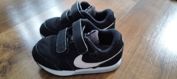 Buty NIKE r.23.5