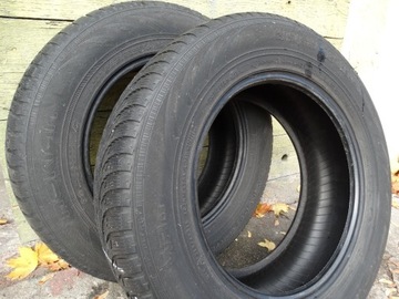 2x Nokian 215/65R16 102H