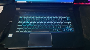 Laptop Acer Triton 500 i7 8750H 32GB RTX2060