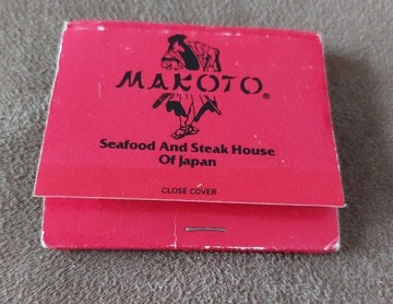 Zapałki. Makoto. Seafood and steak house