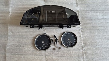 Obudowa licznika OEM VW Tiguan 5N0920883 EU