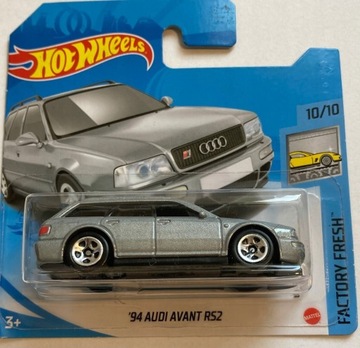 Samochodzik Mattel Hot Wheels Audi RS 2 Avant