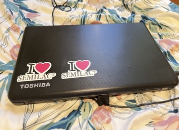 Używany Laptop TOSHIBA 