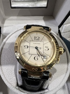Złoty zegarek Cartier Pasha 