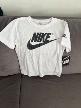 Nowy T-shirt Nike 7 lat