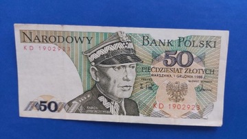 Banknot 50 zł z 1988r, Seria KD
