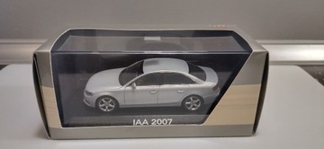 Audi A4 B8 Minichamps 1:43