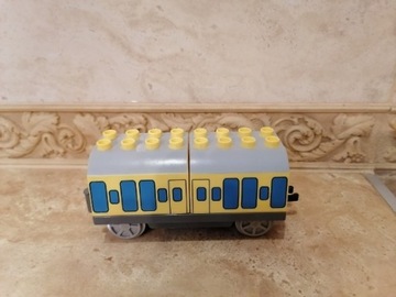 LEGO DUPLO WAGON OSOBOWY