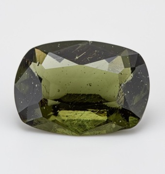 Mołdawit naturalny 5.85 ct 