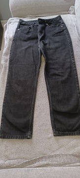 Spodnie czarne jeansowe marki sinsay